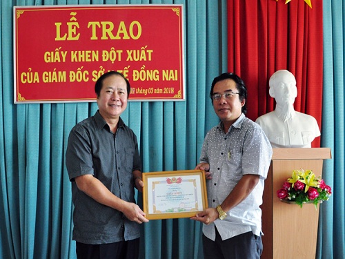 truyen thong web.jpg