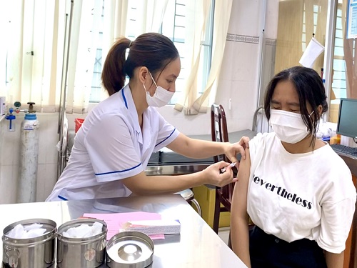 Thuy dau.jpg