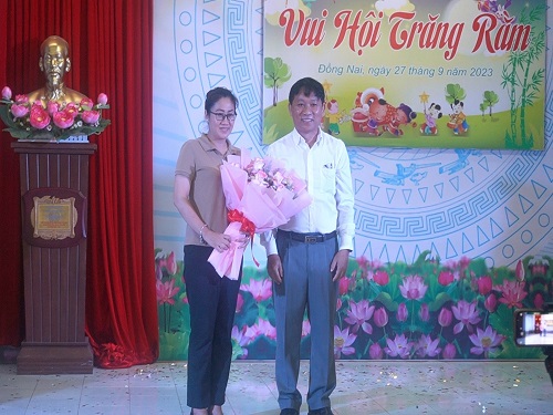 Trung thu BV Nhi.jpg